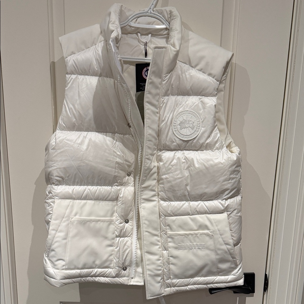 Canada Goose Cream Puffer Vest with Emblem
